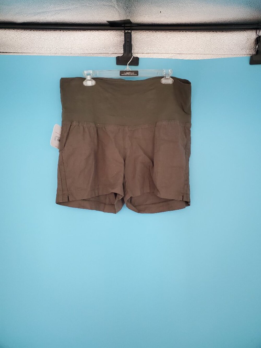 NEW Isabel Maternity Shorts Size Large Olive Green Full Panel Pull On
